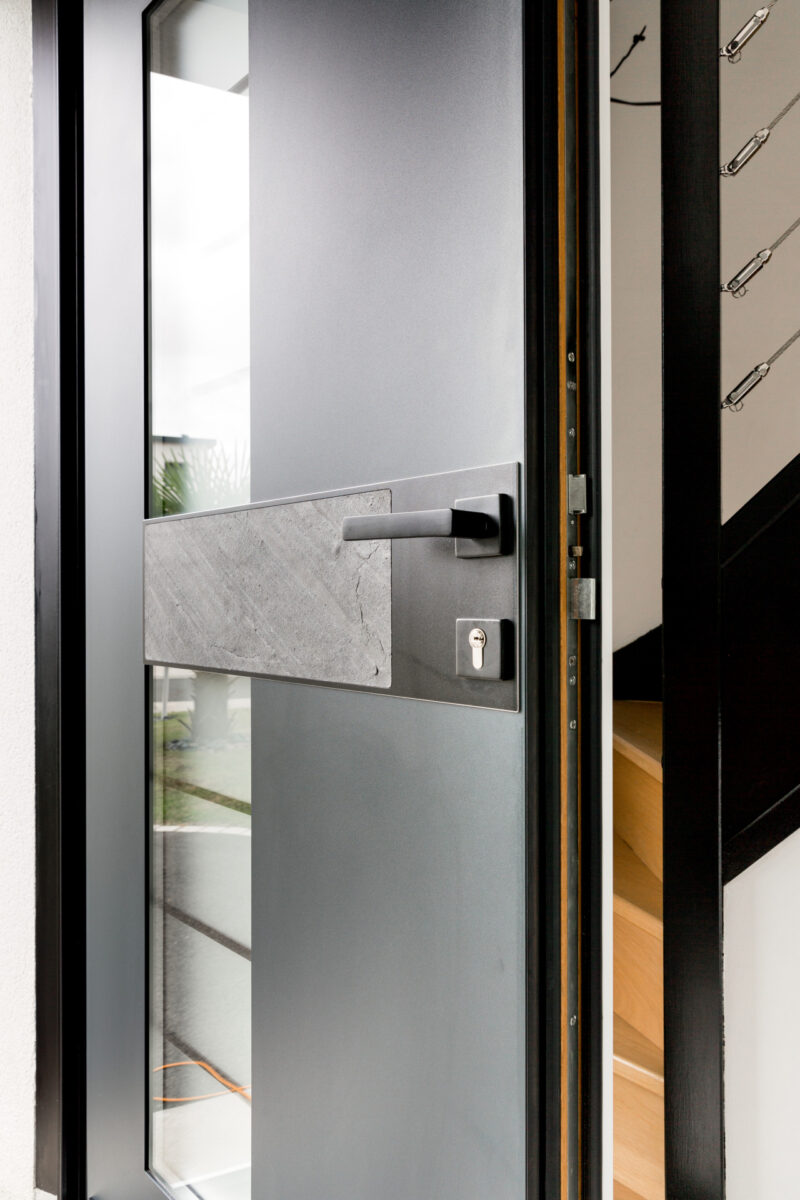 porte-monalu-samourai-b-1-800x1200