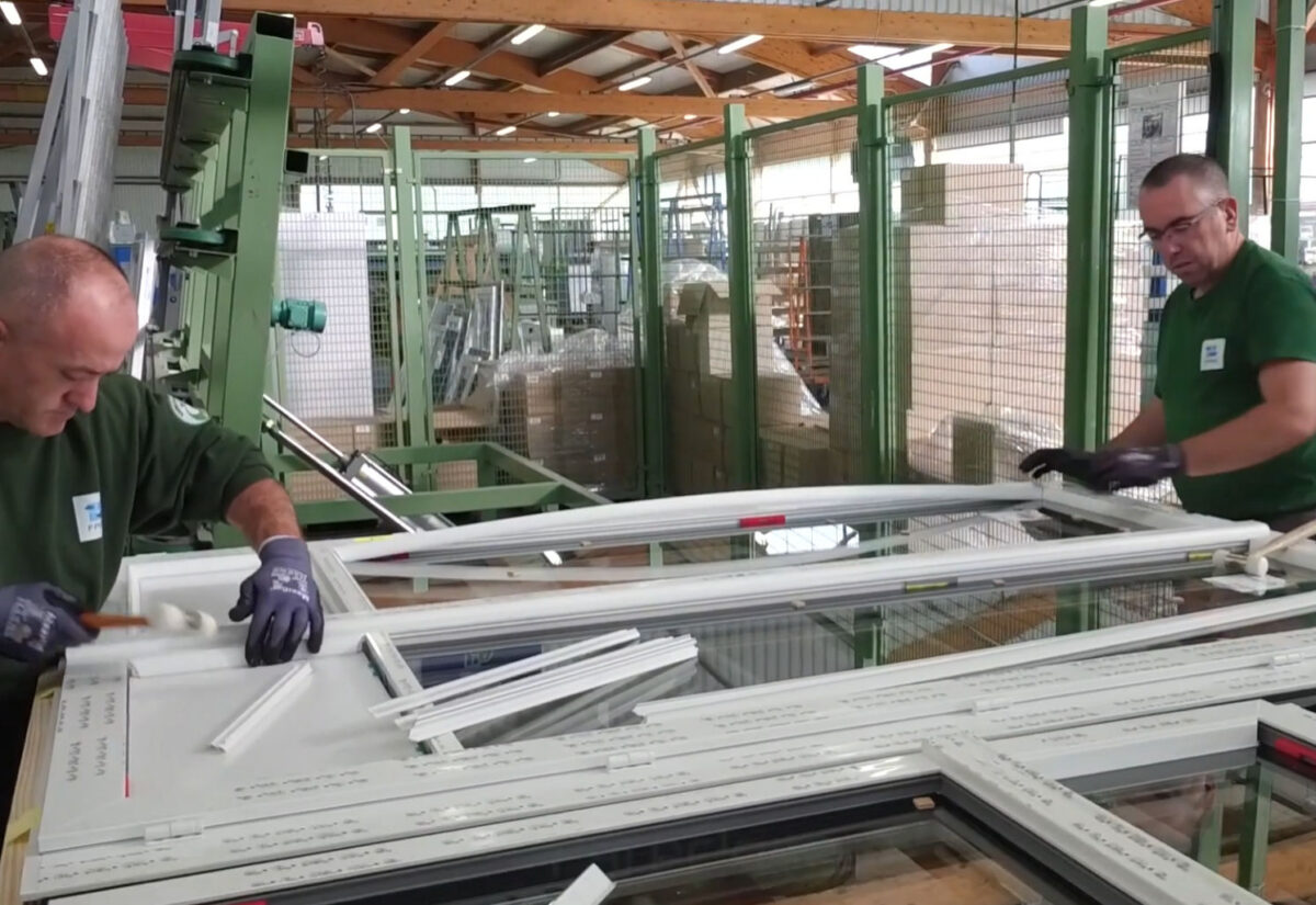 Film de fabrication usine fenêtres et portes-fenêtres PVC