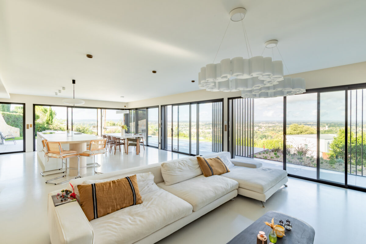 Coulissant aluminium grande largeur coloris Noir profond RAL 9005